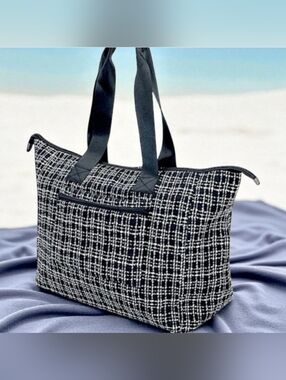 My Tagalongs Weekender Tote Bag NWT (PUR12)